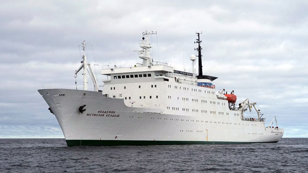 Forskningsskipet «Akademik Mstislav Keldysj» har nå fått tillatelse til å undersøke norsk kontinentalsokkel.