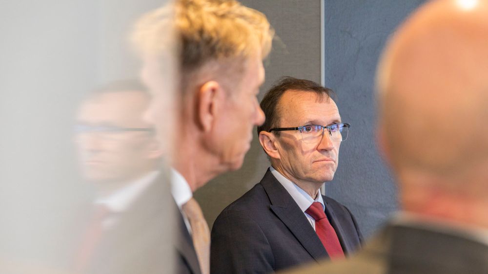 Espen Barth Eide tar Enova og administrerende direktør Nils Kristian Nakstad i forsvar i et fire sider langt svar til Riksrevisjonens funn. 