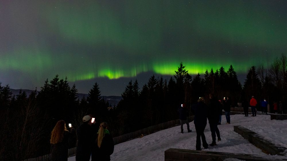 Grefsenkollen i Oslo er et av stedene der det kan bli gode muligheter for å se og fotografere nordlys denne vinteren.