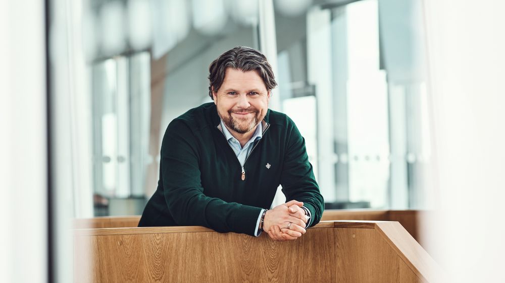 Pål Rune Kaalen, leder for privatmarkedet i Telia Norge, lanserer nå Telia Sky for mobilkunder. Tjenesten har i flere år vært tilgjengelig for Telias bredbåndskunder. 