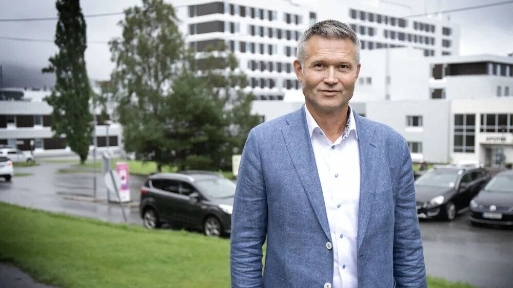 Administrerende direktør i Helse Møre og Romsdal, Olav Lødemel, har fått støtte fra styret om å utsette innføringen av Helseplattformen.