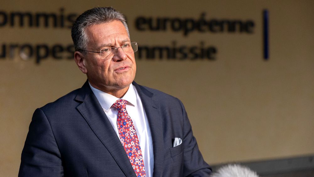 Visepresident i EU-kommisjonen Maroš Šefčovič er ansvarlig for det grønne skiftet. Han kan konstatere at medlemslandene må trappe opp innsatsen om klimamålene skal nåes.