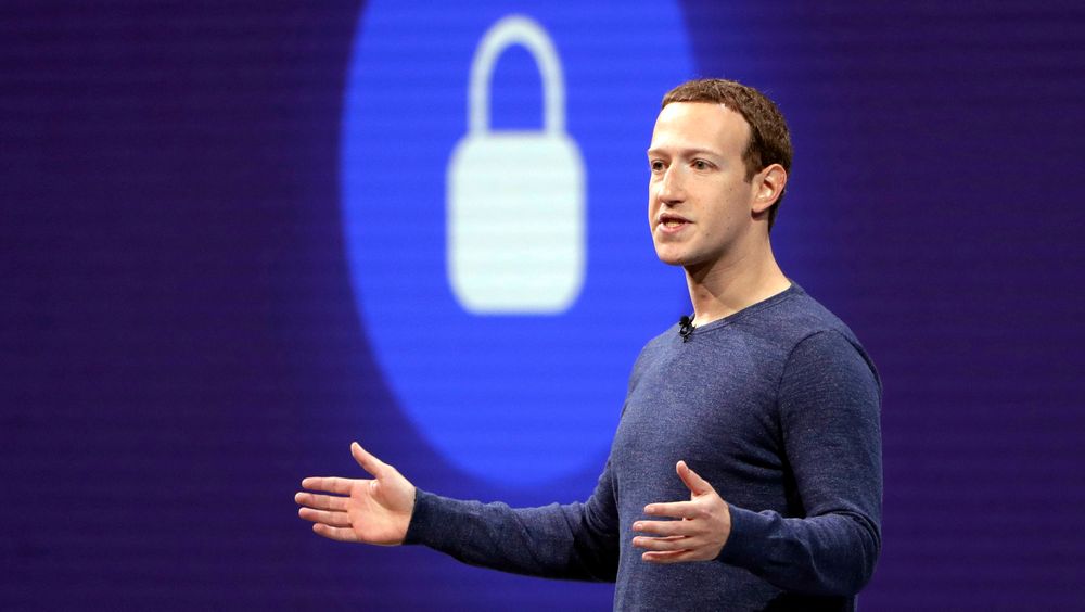 Instagram-eier Meta, her ved toppsjef Mark Zuckerberg, vil skjule mer innhold på appen for tenåringer.