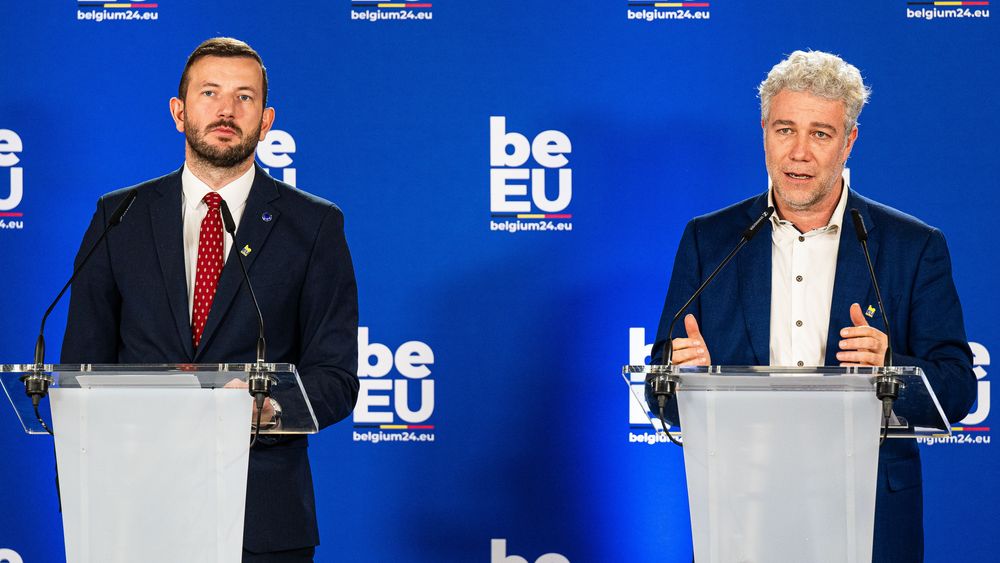 EUs mljøkommissær Virginijus Sinkevičius og miljøminister i Brussel Alain Maron, som representerte det belgiske formannskapet. 