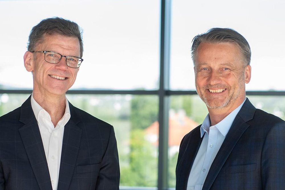 Petter-Børre Furberg og Jørgen C. Arentz Rostrup byttet jobber i august i fjor. Furberg gikk fra å lede Telenor Norden til å lede Telenor Asia, og Rostrup den andre veien. Begge har av mange vært sett som kandidater til å ta over etter konsernsjef Sigve Brekke.