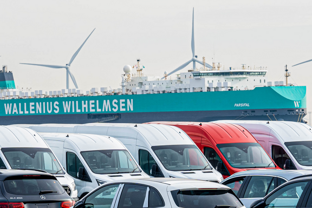 Wallenius Wilhelmsen operer 125 skip for biler og rullende materiell (PCTC). For å unngå Rødehavet og angrep fra Houthi-militsen blir det 9 til 16 dagers ekstra reise mellom Asia og Europa. Det betyr forsinkelser og økt drivstoffbruk.