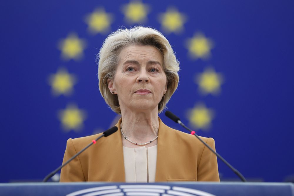 EU-kommisjonens leder Ursula von der Leyen i EU-parlamentet i Strasbourg tirsdag.