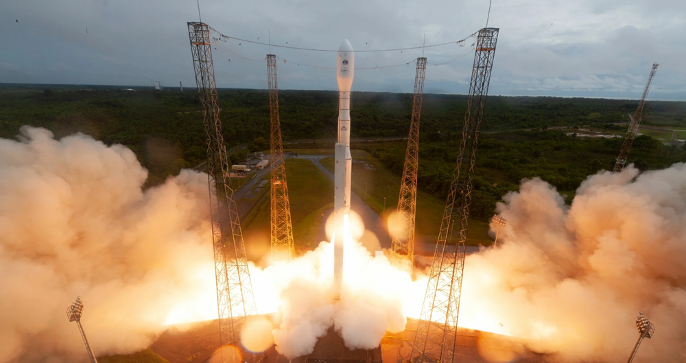 Her skytes Vega C opp fra Kourou i Fransk Guyana. Det er Esa som står bak firetrinnsraketten.