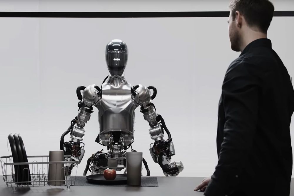 Vil etterkommere av Figure 01 bli den første generelle humanoide roboten for hjemmebruk? Det er i alle fall målet til Figure, selskapet som står bak. Med seg på laget har de tunge aktører innen kunstig intelligens og dataprosessering.