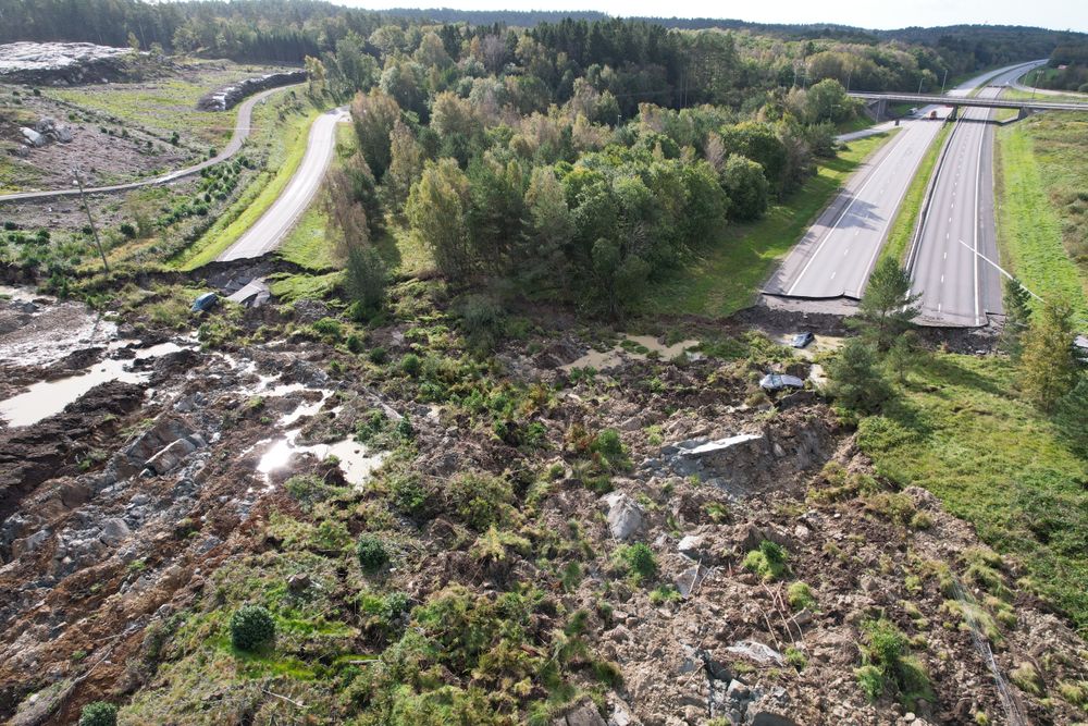 Tidspunkt for planlagt gjenåpning av gamle og nye E6 ved Stenungsund i Sverige, som ble rammet av kvikkleireskred 23. september i 2023, er høsten 2024. 