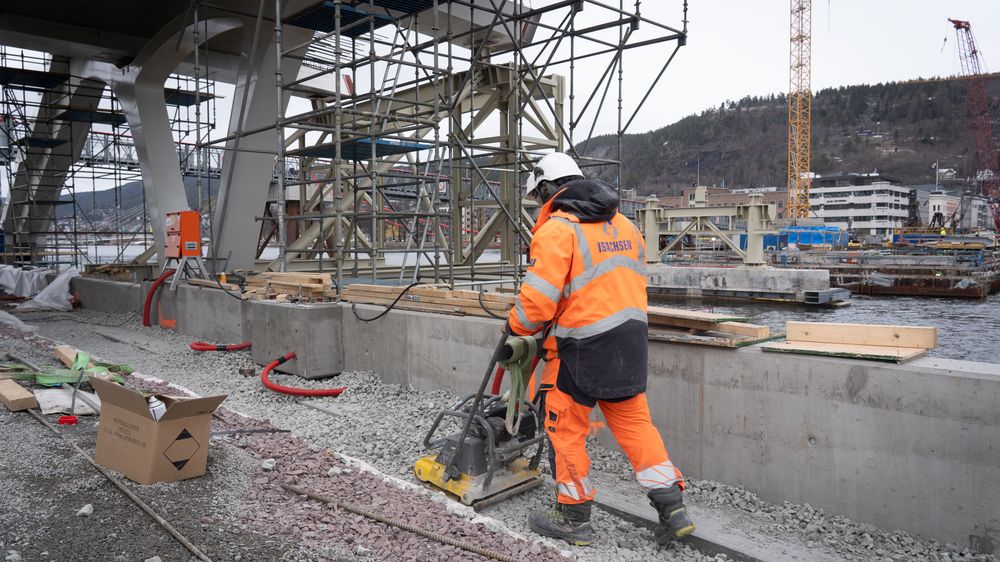 Bruken av Glasopor, som er laget av resirkulert glass og luft, bidrar til et lavt klimaavtrykk.