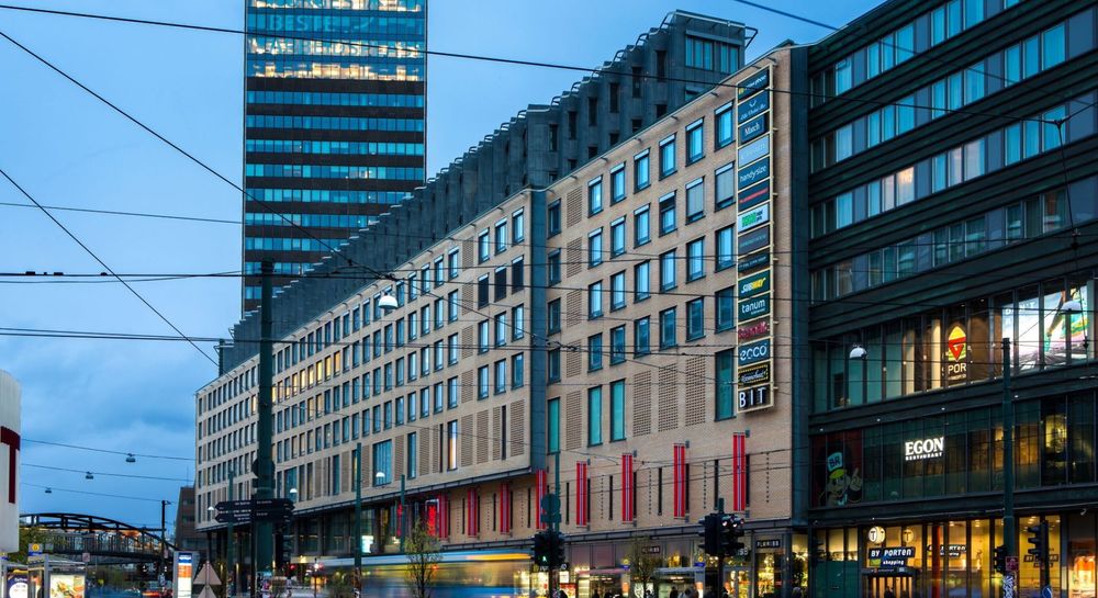 Departementenes digitaliseringsorganisasjon vil ha sine kontorer i Biskop Gunnerus' gate i Oslo sentrum. De får hovedansvaret for de nye IT-systemene som skal serve statsapparatet og forvaltningen som fagforeningene Parat, Akademikerne og NTL nå roper varsko om.