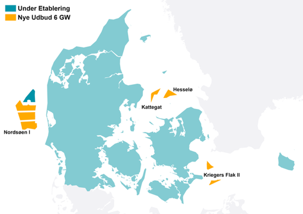 Ingen bud kom inn i en dansk auksjon for nye havvindparker i Nordsjøen. Det er snakk om de tre områdene i gult til venstre i bildet. 