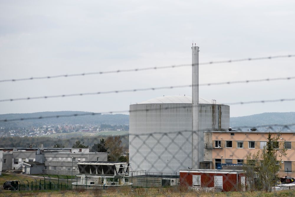 Bildet viser JEEP II-reaktoren på Kjeller, som er én av to atomreaktorer i Norge. En undersøkelse viser at en økende andel nordmenn støtter utbygging av atomkraft.