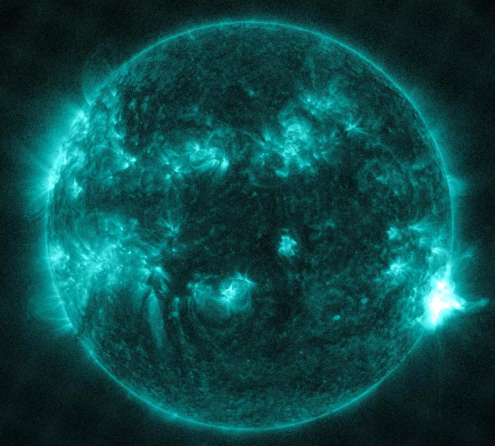 Nasas Solar Dynamics Observatory har tatt et bilde av solen under den geomagnetiske stormen som begynte fredag i forrige uke.