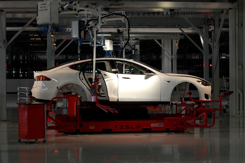 Bilde fra Teslafabrikken i Fremont, i California.
