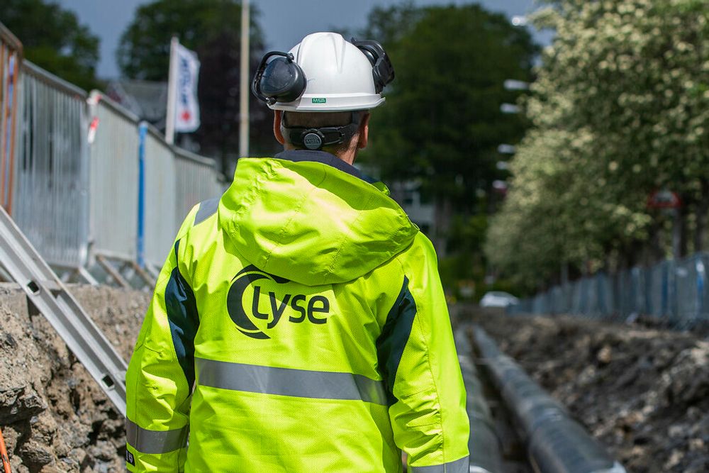 Energikonsernet Lyse frykter at ordningen med fastprisavtaler til næringslivet vil bli avviklet fra nyttår.