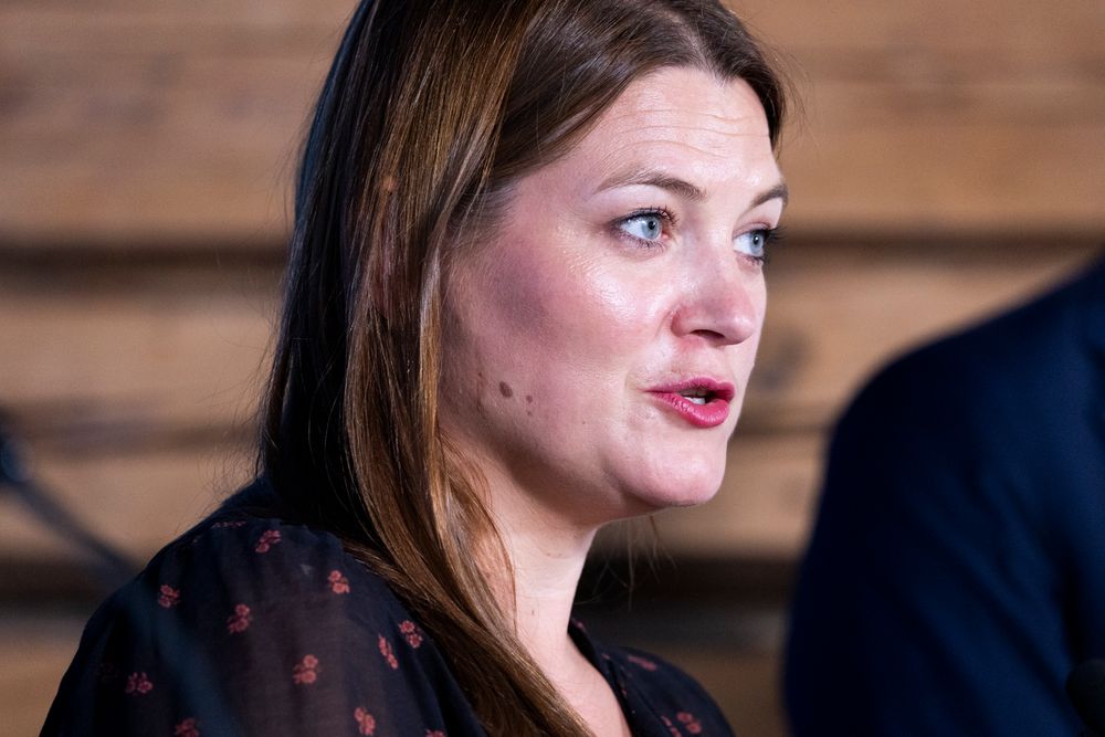 Næringsminister Cecilie Myrseth (Ap) bekrefter at ordningen videreføres også neste år.