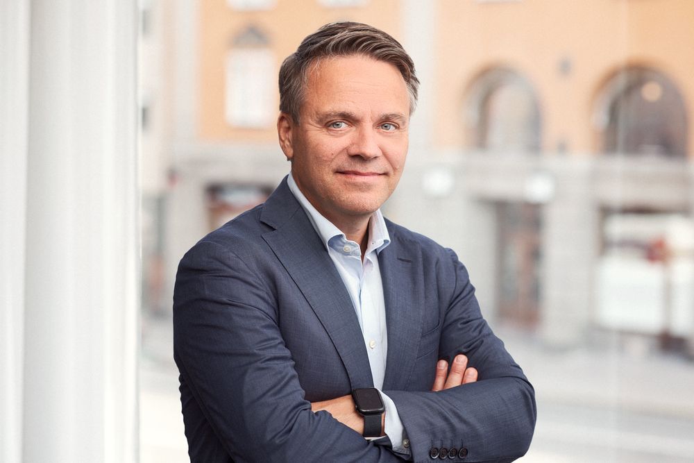 Administrerende direktør Martin Lippert i Globalconnect har inngått samarbeid med UiO om kunstig intelligens.