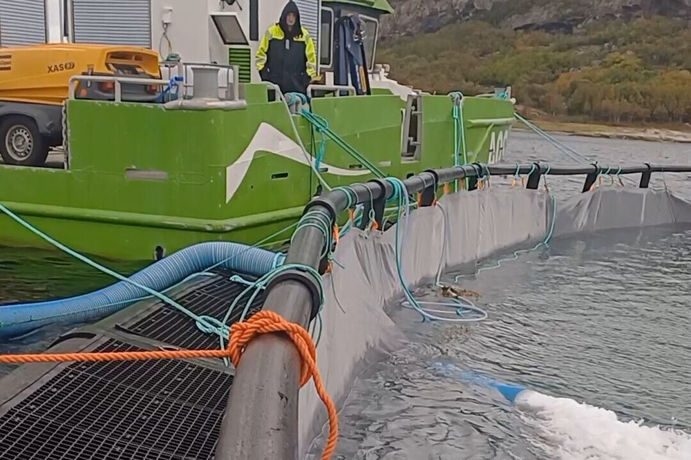 Teknologien er testet på lokaliteten Kvalrosskjæret med en av båtene til AQS.