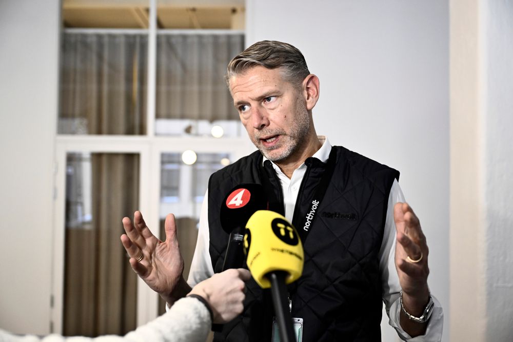 Peter Carlsson informerte om avgangen som Northvolt-sjef under en pressekonferanse i Stockholm fredag.