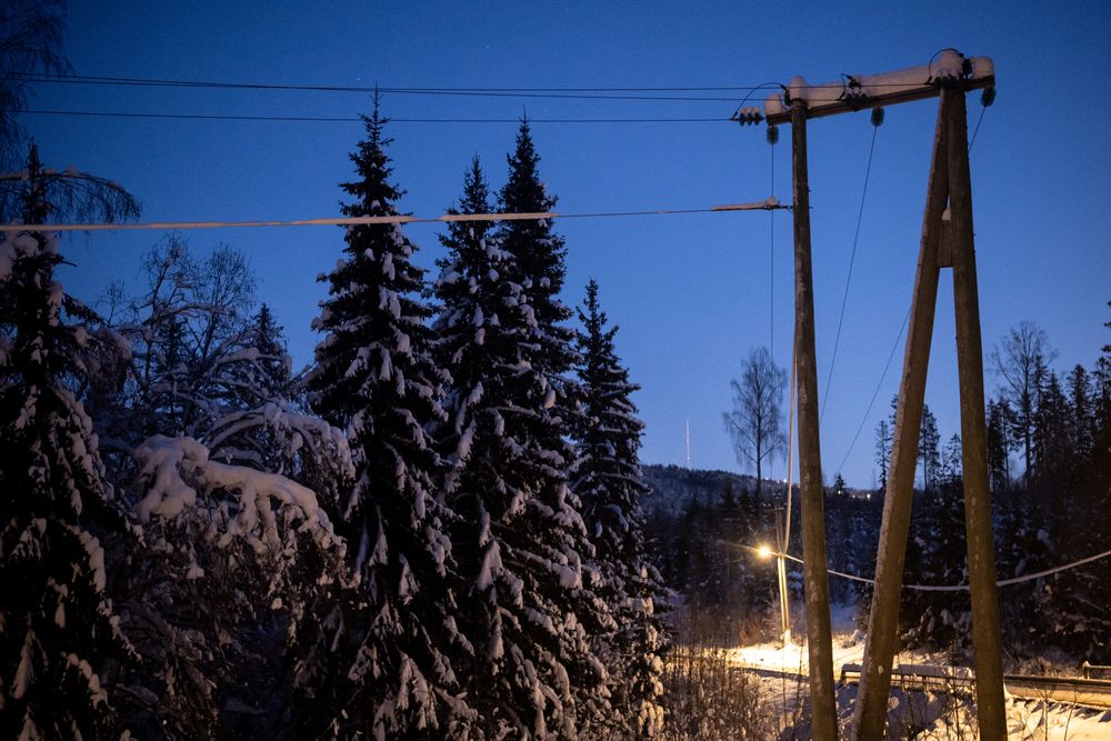 Nordmenn må innse at strømprisene ikke vil vende tilbake til det lave nivået vi opplevde for ti år siden, sier analytiker.