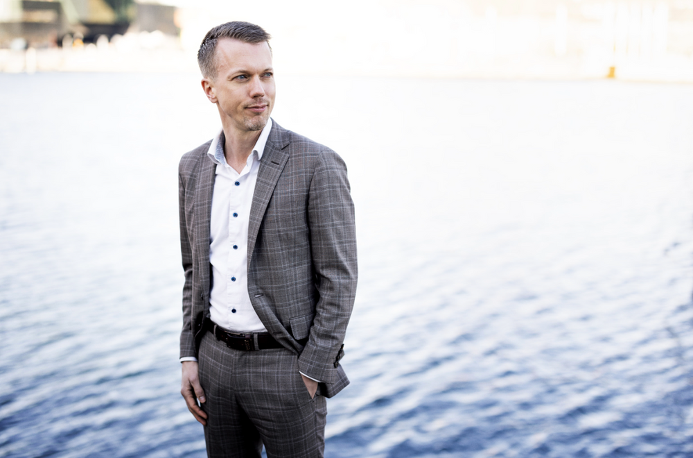 Thomas Koefoed er partner og direktør for offentlig digitalisering i Netcompany. Det er en ting som gjør det spesielt vanskelig å bytte fra big tech til EU-alternativer.