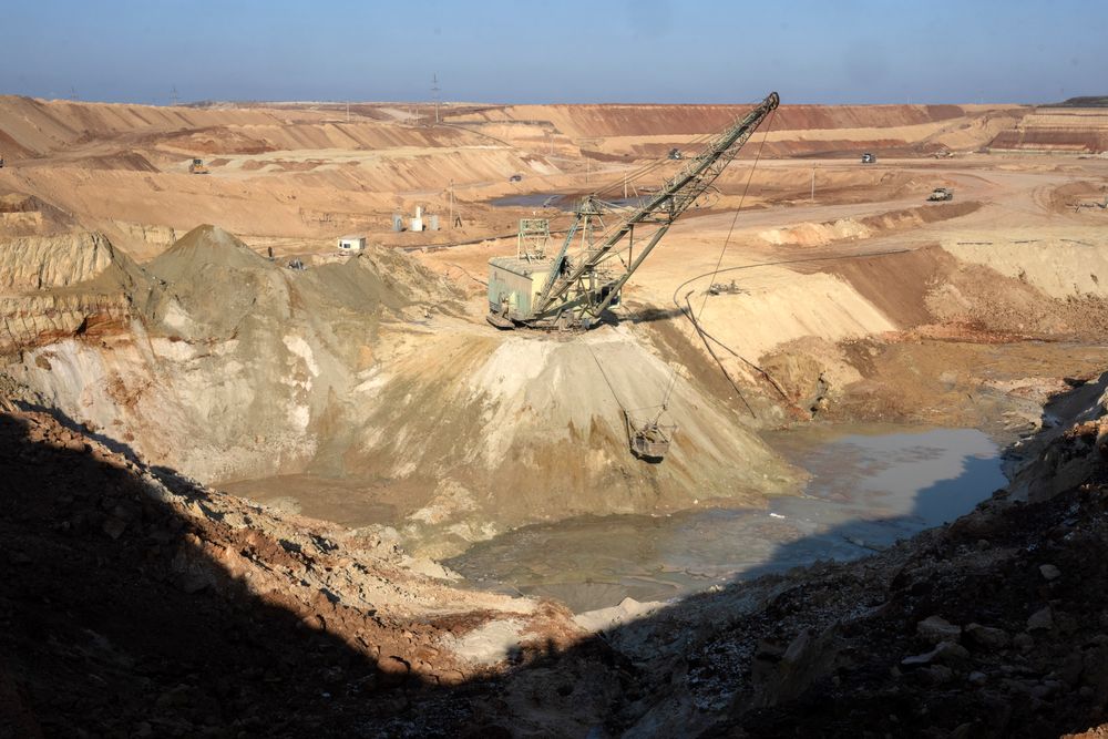 Ukraina og USA er enige om en avtale som sikrer amerikanerne førsterett til nye avtaler om utvinning av mineraler og andre naturressurser i Ukraina. Bildet er fra en ilmenitt-gruve i Kirovohrad-regionen i Ukraina. 