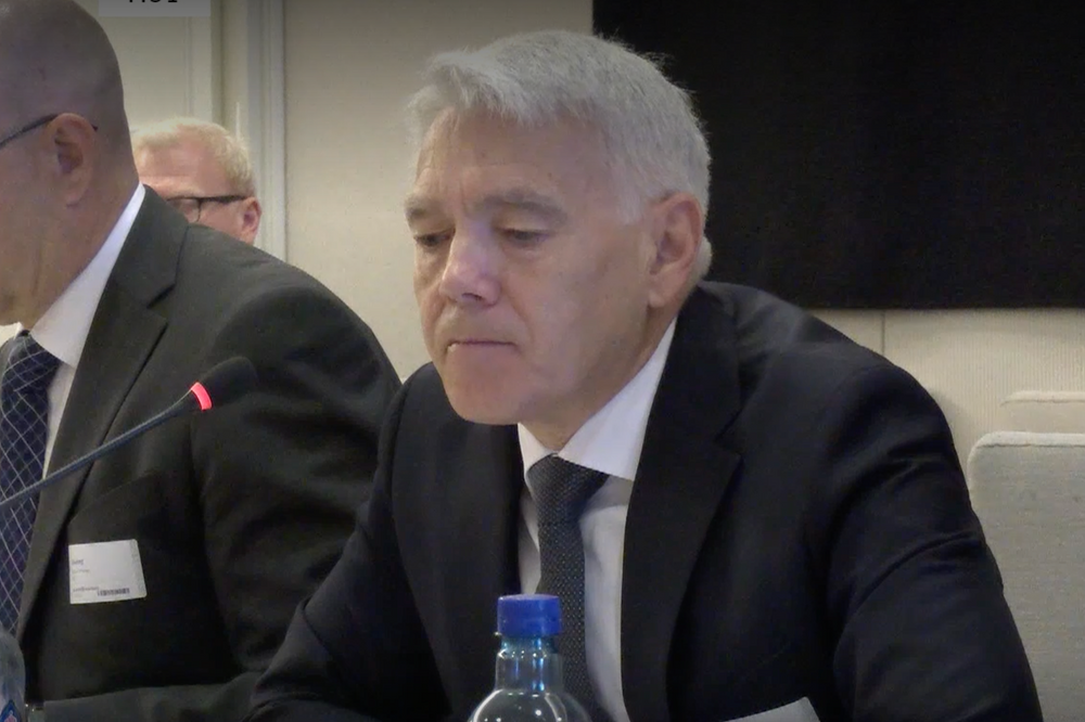 Direktør Torgeir Swensson Strøm i Departementenes sikkerhets- og serviceorganisasjon stilte mandag i en høring på Stortinget.
