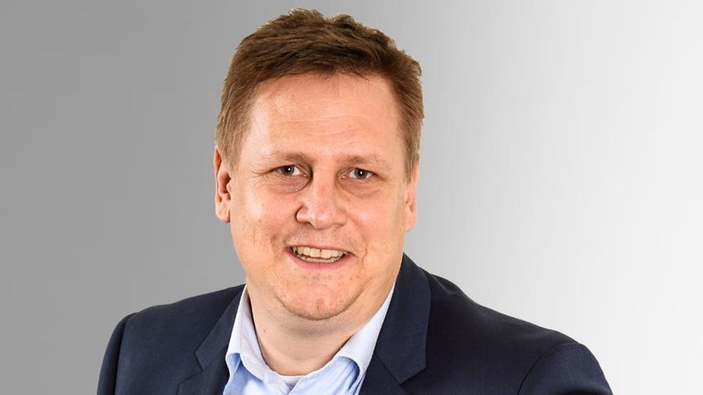 René Rafshol (H), ordfører i Råde kommune, mener den endelige avgjørelsen av det regionale Nato-senteret for luftoperasjoner ikke vil skje før tidligst til høsten.
