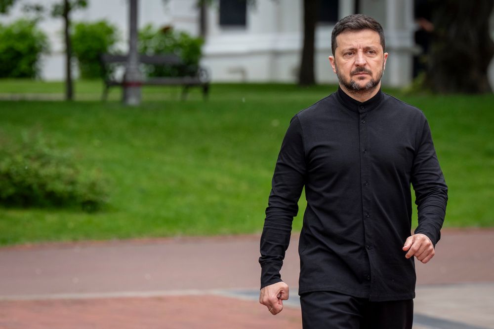 Det ukrainske droneangrepet mot russiske flyplasser har vært under planlegging i halvannet år, ifølge Ukrainas president Volodymyr Zelenskyj. 