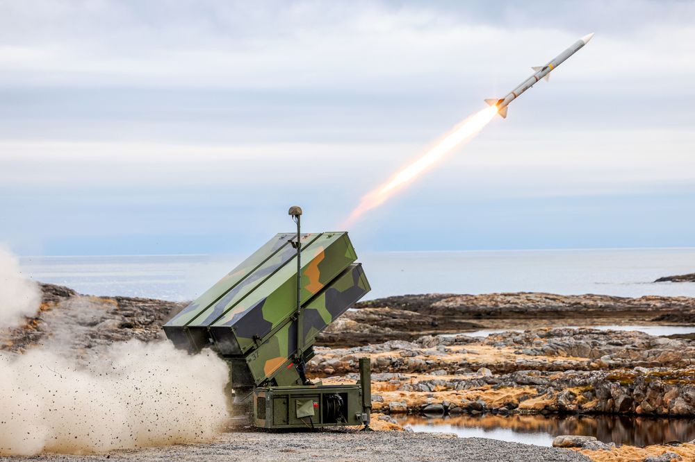 Luftvernbataljon Evenes i 133 Luftving i Luftforsvaret skyter med NASAMS (Norwegian Advanced Surface-to-Air Missile System) under øvelse Formidable Shield 2025 på Andøya.
