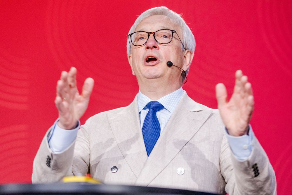 Riksrevisor Karl Eirik Schjøtt-Pedersen kom nylig med en rapport som viser at det er langt igjen til vi har sammenhengende digitale tjenester i det offentlige. 