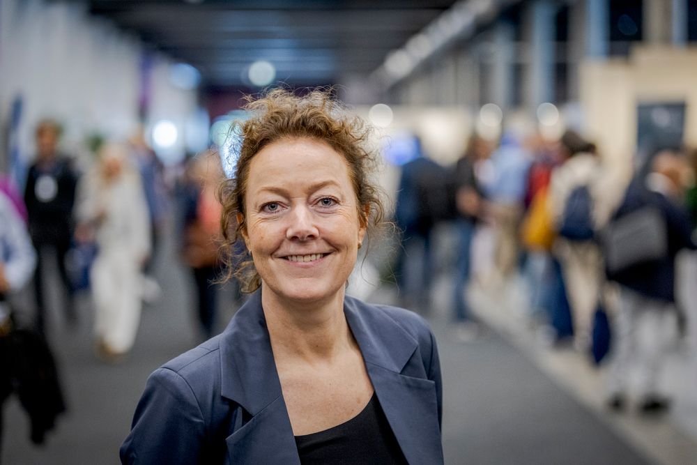 Elise Lindeberg er sjef for Skygard, en datasentersatsning som nesten virker sydd etter regjeringens nye datasenterstrategi, med norske eiere og at overskuddsvarmen skal varme opp boliger i Oslo.