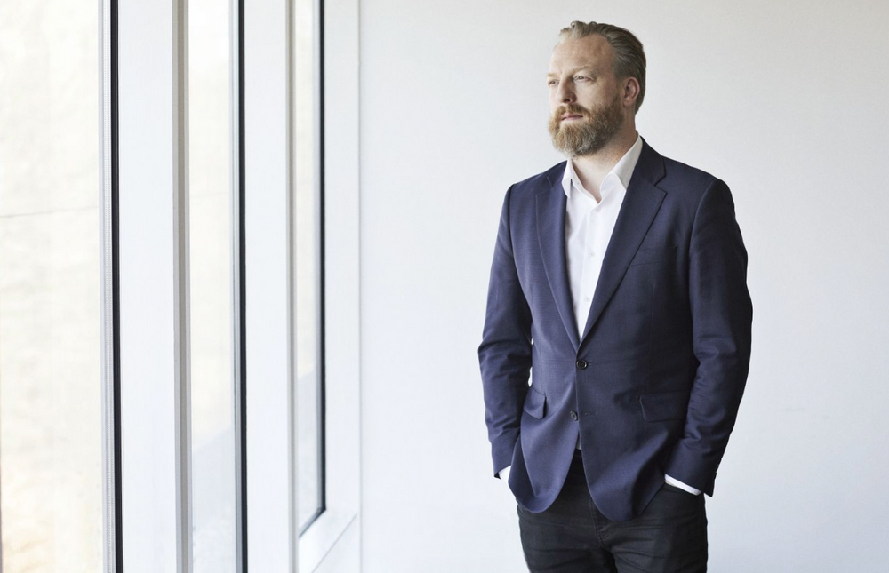 Theodor Nielsen har, for første gang i livet, blitt ansatt etter at han og studievennen Brian Bilenberg solgte livsverket, NIL Technology.