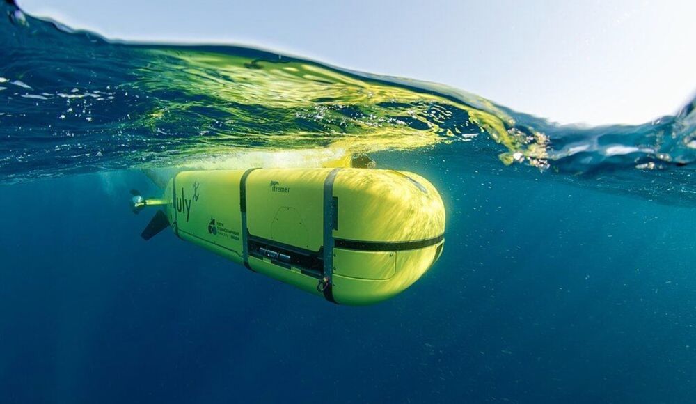 Til kartleggingen av tønner med radioaktivt avfall på bunnen av Atlanterhavet har forskerne benyttet den autonome undervannsdronen Ulyx fra det franske havforskningsinstituttet Ifremer.