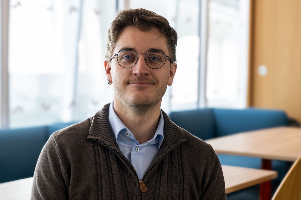 Det overvåkingsbaserte annonsesystemet lar seg ikke rettferdiggjøre og bør avskaffes, skriver Terje Sylvarnes.