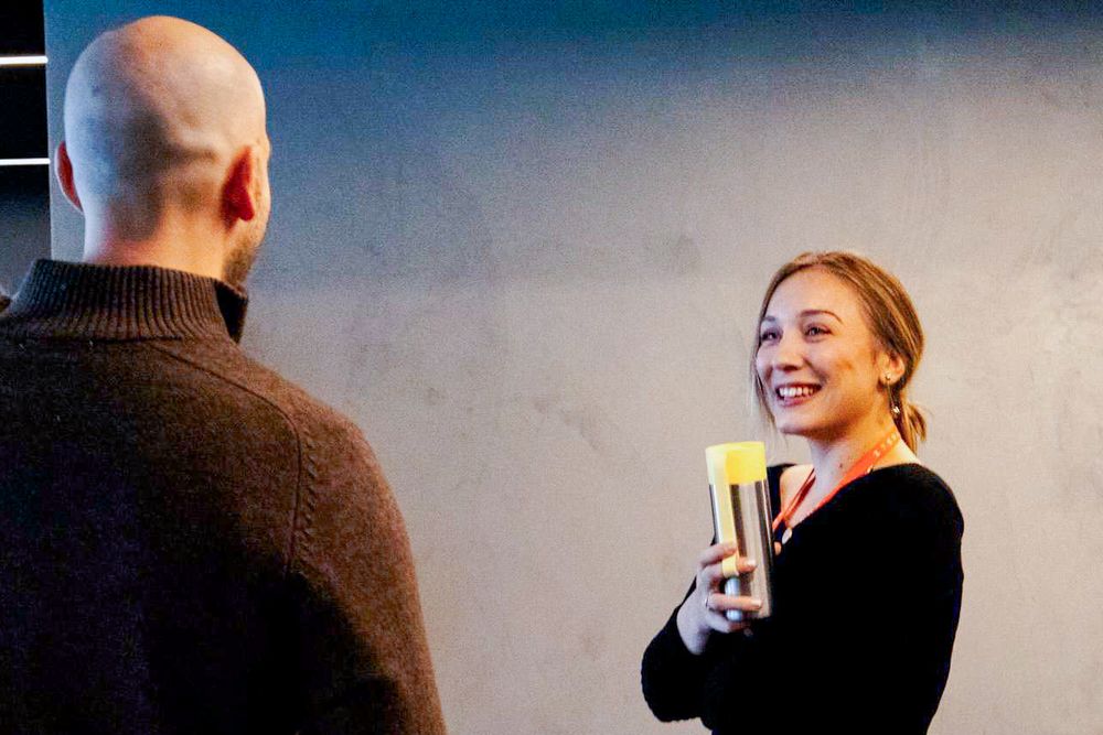 Vi må lette på mystikken, normalisere og motivere bruken av KI som en effektivisering av hverdagen, skriver Maud Veronica Lundh i Itera Norge.