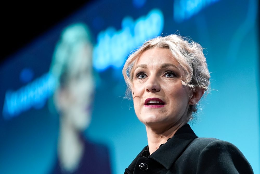 Digitaliseringsminister Karianne Tung var mandag med på lanseringen av regjeringens nye satsing på kvanteforskning. Norske bedrifter og forskningsmiljøer kan de neste fem årene søke om mer enn 750 millioner kroner til forskning på og utvikling av kvanteteknologi.