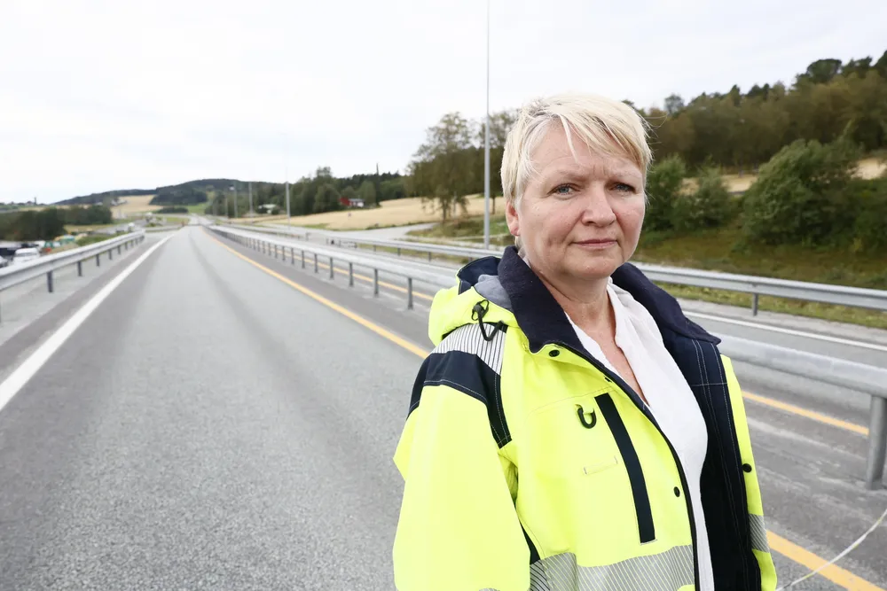 – Dette er krevende beslutninger for oss alle, men også helt nødvendige, sier konserndirektør Bettina Sandvin i Bane Nor Utbygging i en pressemelding.