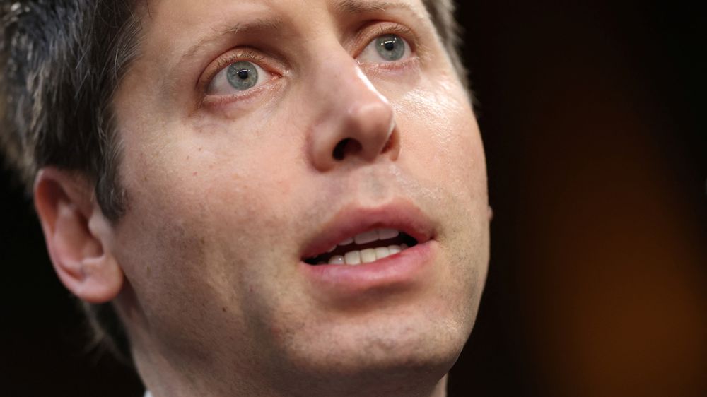 Open AI-sjef Sam Altman har det travelt med å pumpe ut nye funksjoner til Chat GPT.