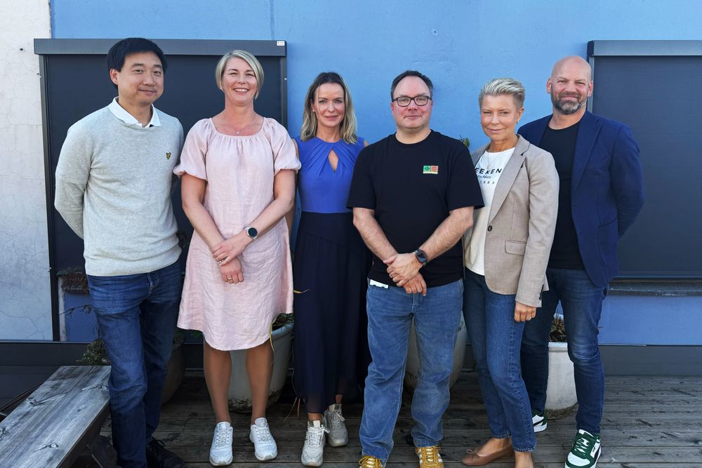 Computas, Bekk og Webstep har nylig inngått storavtalen med Domstoladministrasjonen (DA). Fra venstre: Jonas Hansen (DA), Gøril Tronslien (Bekk), Marit Gartland, Mats Berg (DA), Rita Lykke (Webstep) og Dagfinn Haslebrekk (Webstep).