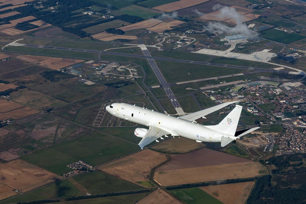 Et britisk Poseidon-fly like ved hjemmebasen RAF Lossiemouth i Skottland. Flyet på bildet er et søsterfly av det som er omtalt i saken. 