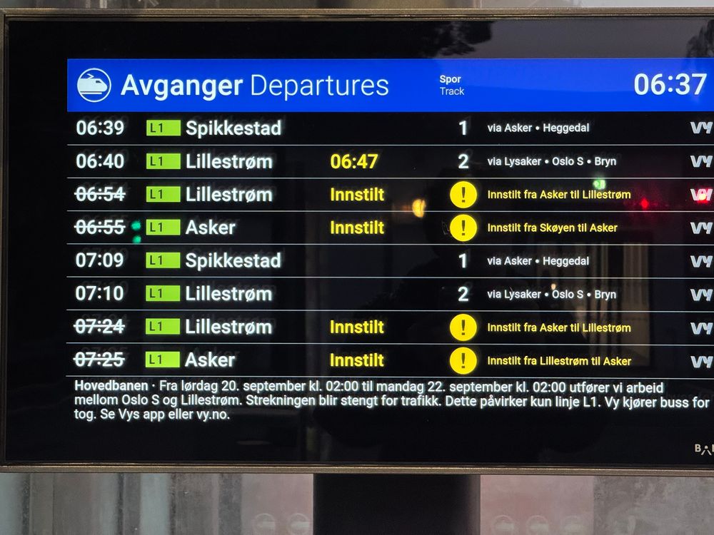 Sånn så det ut på Hvalstad stasjon i morgentimene.