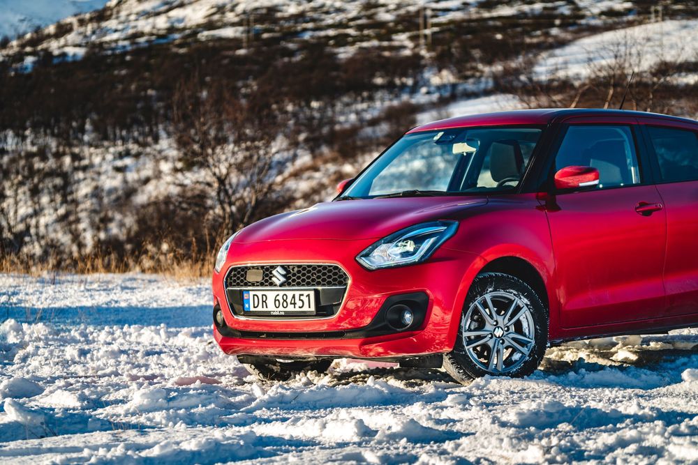 Det er registrert én eneste bensinbil i Finnmark i år. Det var en Suzuki Swift. Bilen på bildet er ikke den aktuelle bilen.