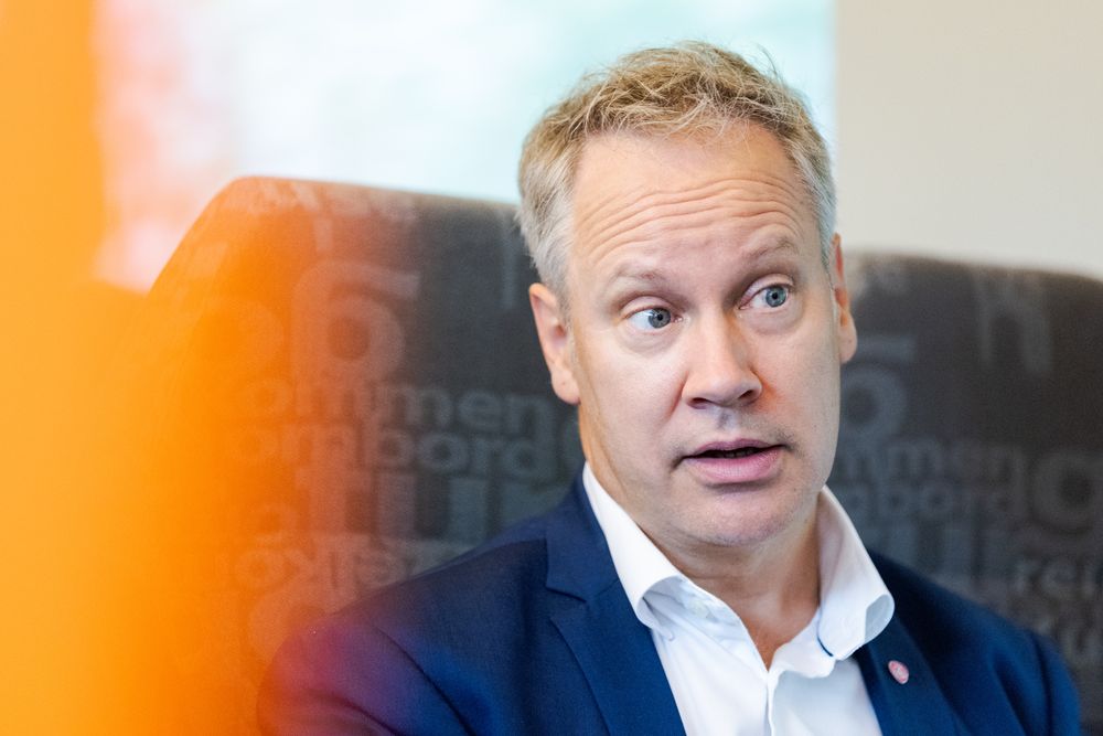 Samferdselsminister Jon-Ivar Nygård (Ap) vil gi en ny milliard til vedlikeholdsarbeid på jernbanen.