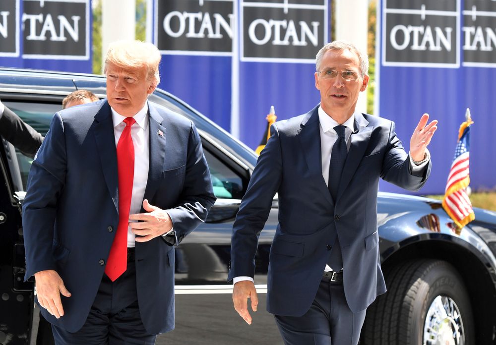 «Kan vi sparke dem ut? Kan Norge heller ha en svensk modell hvis de ikke betaler», spurte Trump ifølge Stoltenberg på Nato-toppmøtet i juli 2018
