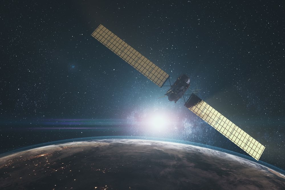 Amerikanske forskere har med billig, butikkjøpt utstyr klart å hente ut satellittkommunikasjon fra både Forsvaret og politiet i USA.