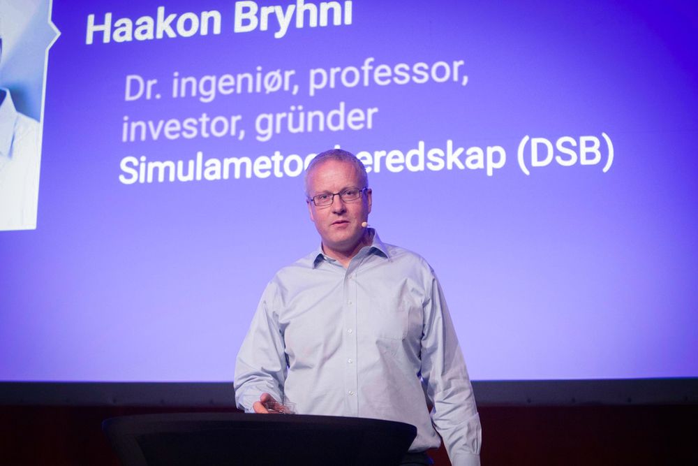 Gründer, tidligere eier og nå styreleder i Tydal Data Center, Haakon Bryhni, sier de gjorde en gullkantet beslutning da de valgte å bygge datasenteret i Tydal som et KI-senter med vannkjøling. 