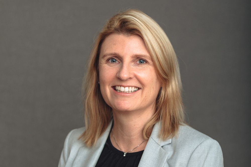 Loven bør utformes på en måte som ivaretar barns grunnleggende rettigheter bedre, mener Hanne Sekkelsten, som er fungerende direktør i Medietilsynet.